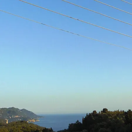 Sea View, Kaizer Throne, Lalis House *