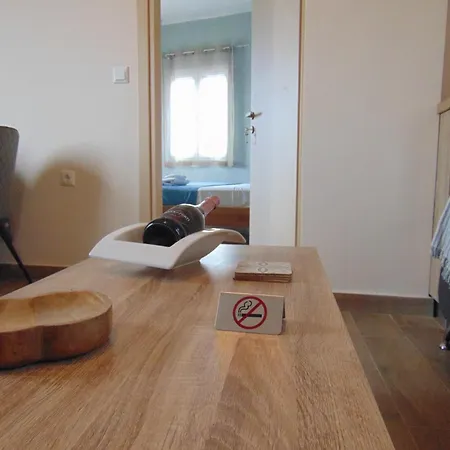 Sea View, Kaizer Throne, Lalis House * 佩雷卡斯