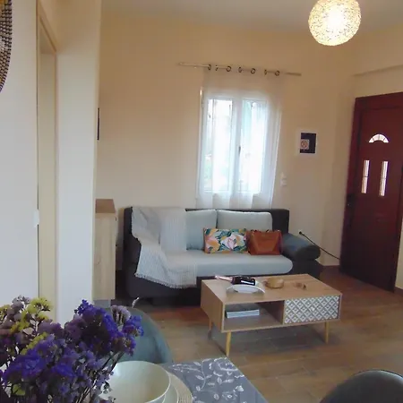 Sea View, Kaizer Throne, Lalis House Case de vacanță