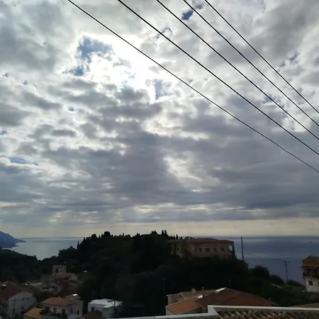 Sea View, Kaizer Throne, Lalis House Case de vacanță Pelekas