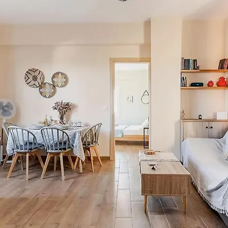 Sea View, Kaizer Throne, Lalis House Σπίτι διακοπών *
