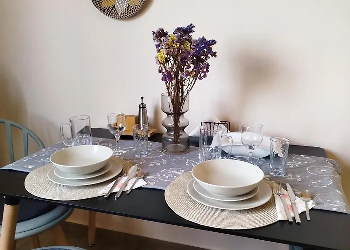 בית נופש Sea View, Kaizer Throne, Lalis House פלקאס